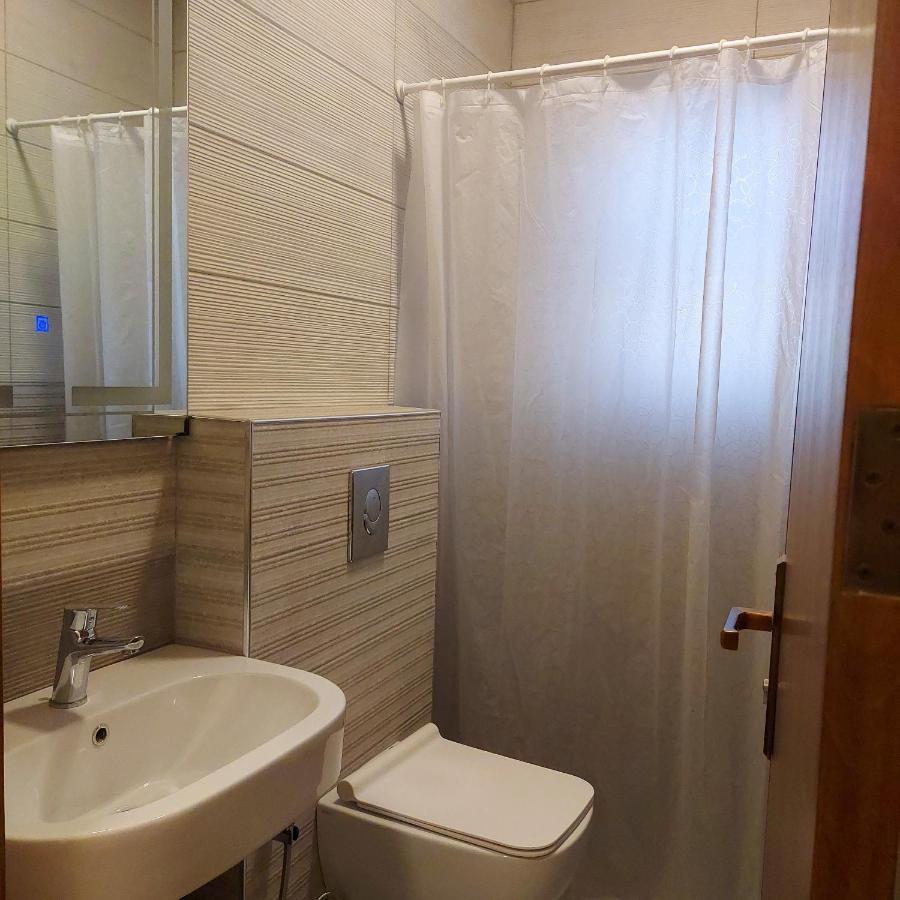 Coco Guesthouse Мадаба Экстерьер фото